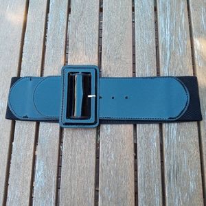 Black buckle belt